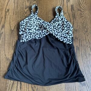 Lands End Womens Black White Leopard Underwire Tankini Swim Suit Top Size 12D